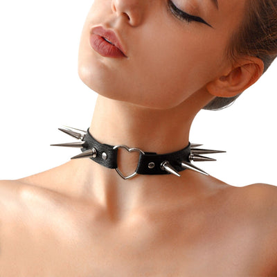 Main image for product index 6: Чокер Серце з великими шипами Art of Sex - Crystal