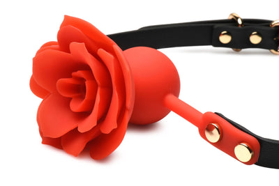 Силиконовый кляп с розой Master Series: Blossom Silicone Rose Gag - фото 2