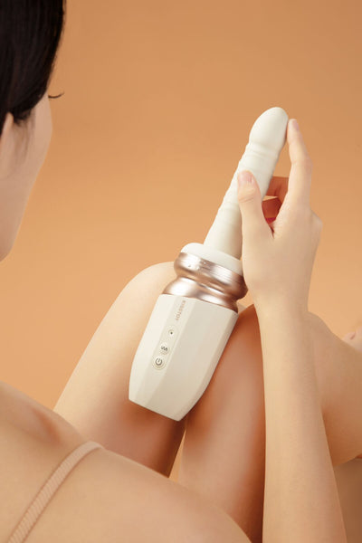 Main image for product index 7: Мини секс-машина KISSTOY Tutu II на присоске