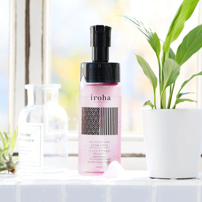 Пена для интимного ухода Iroha Intimate Wash Foam Type Damask Rose and Geranium - фото 3