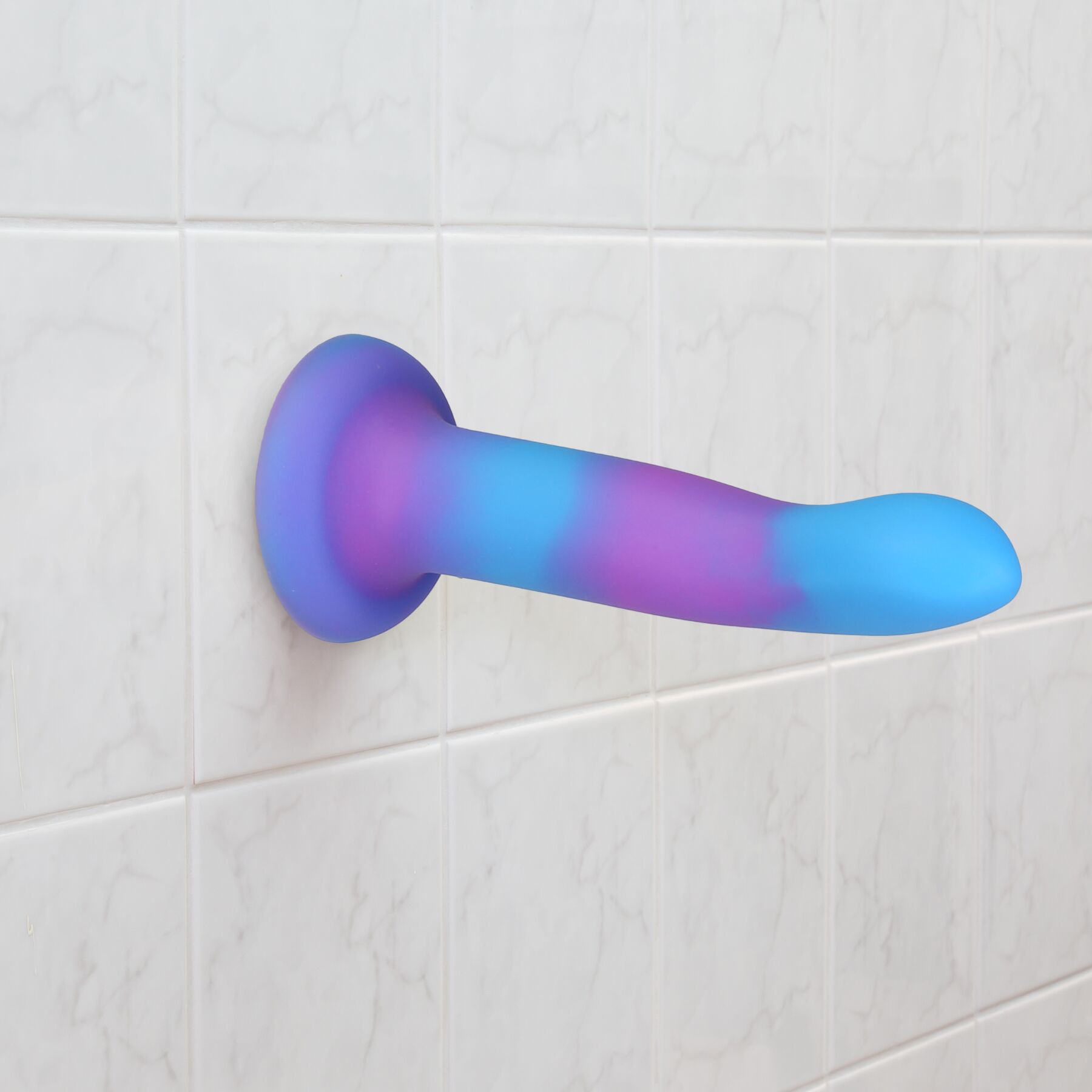 Thumb image for product index 24: Фалоімітатор, що світиться в темряві, ADDICTION Rave, Glow in the Dark Dildo