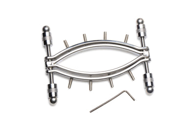 Main image for product index 3: Затискач для вагіни Master Series: Spread 'Em Poker Vagina Clamp with Adjustable Pressure Screws