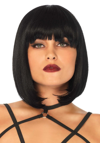 Main image for product index 1: Короткий парик каре с челкой Leg Avenue Short natural bob wig, черный