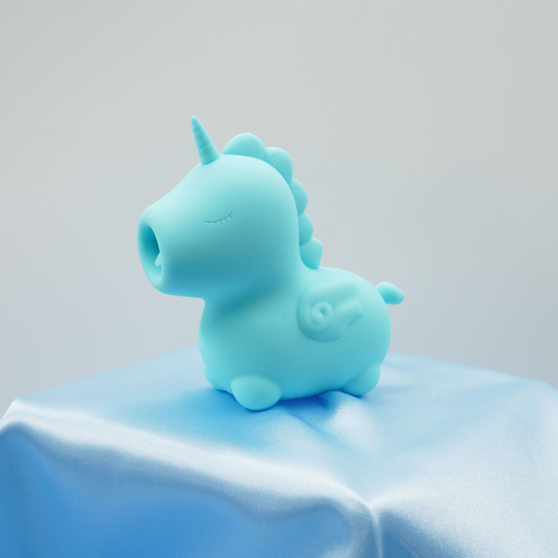 Thumb image for product index 9: Вибратор-единорожка Unihorn - Mount'n Peak