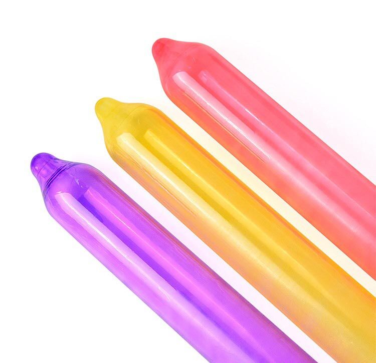 Презервативы Holographic Recare Color Fruit Flavour Condoms  - превью 3