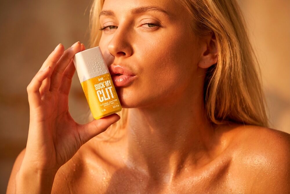 Смоктайзер для клитора Intt Suck My Clit Tropical Mango, манго - превью 5