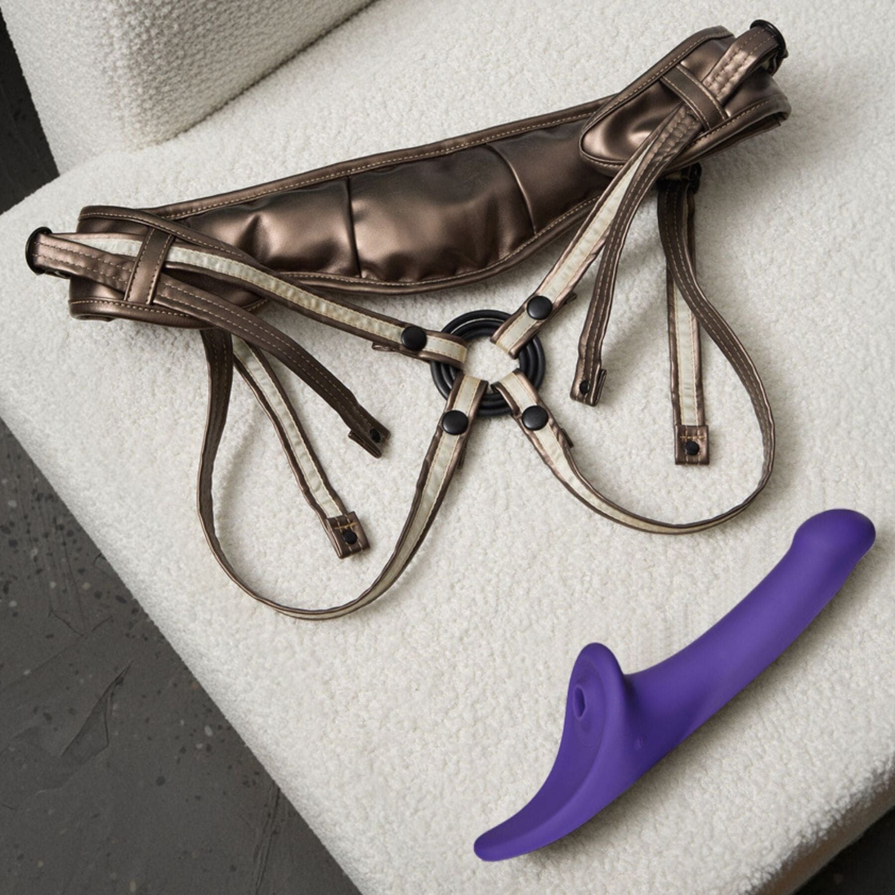 Вибронасадка для страпона с клиторальной стимуляцией Strap-On-Me Multi Orgasm Dildo - превью 15