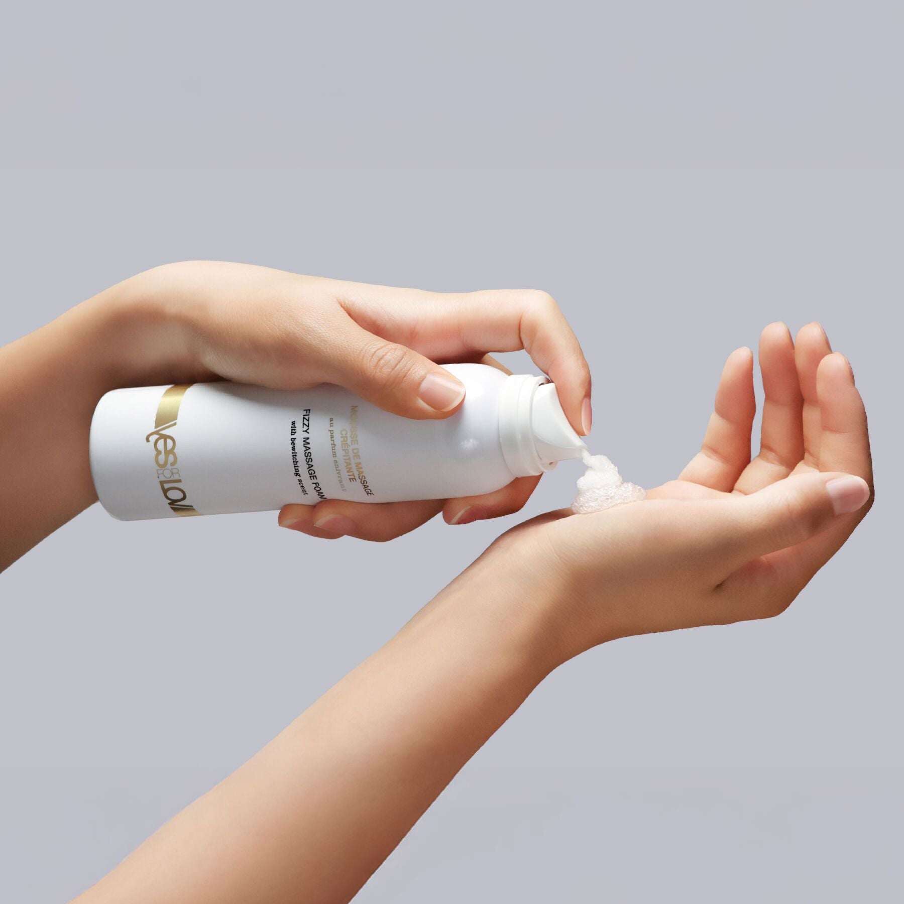 Масажна піна YESforLOV FIZZY MASSAGE FOAM with bewitching scent - превʼю 5